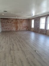 101 W 4th St, Santa Ana, CA for lease Building Photo- Image 2 of 9