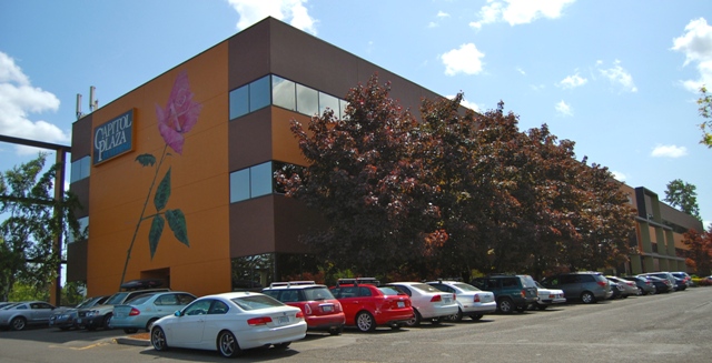 9320 SW Barbur Blvd, Portland, OR for lease - Building Photo - Image 2 of 2