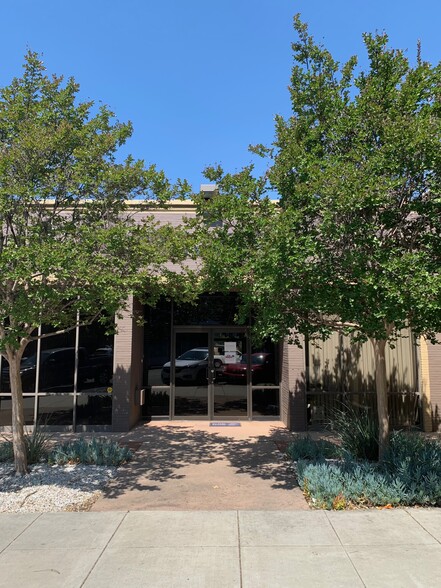 205-211 Yale Ave, Claremont, CA for lease - Building Photo - Image 1 of 3