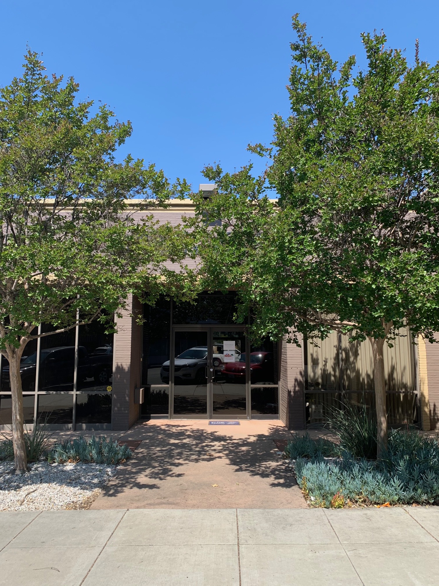 205-211 Yale Ave, Claremont, CA for lease Building Photo- Image 1 of 4