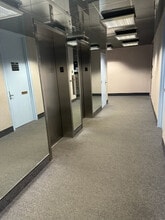 107 Northern Blvd, Great Neck, NY for lease Building Photo- Image 2 of 4