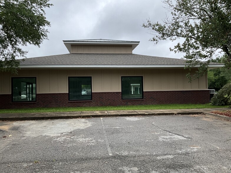 3652 Berryhill Rd, Milton, FL for lease - Building Photo - Image 2 of 2