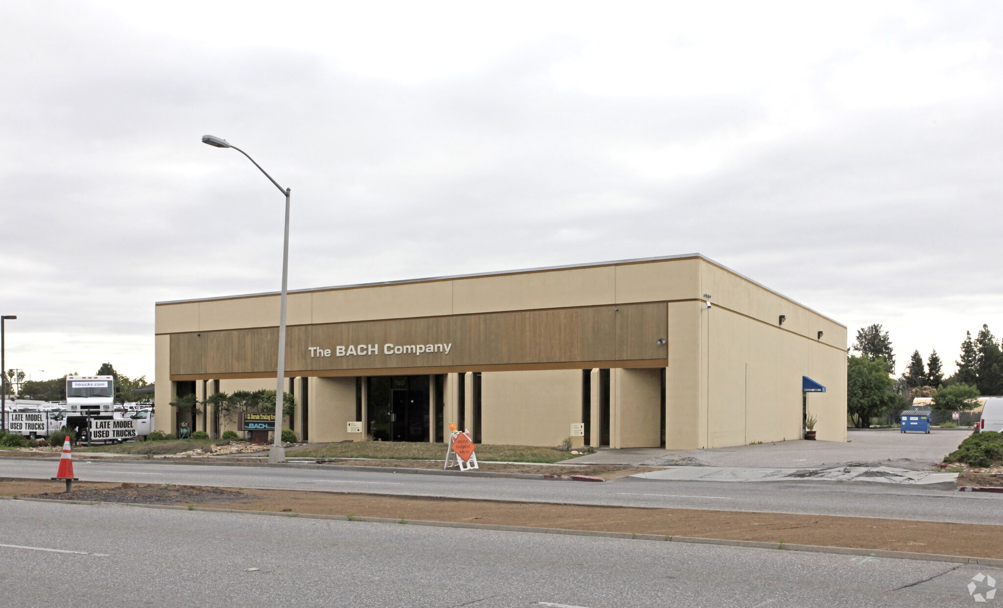 760 San Antonio Rd, Palo Alto, CA 94303 - Industrial for Sale | LoopNet