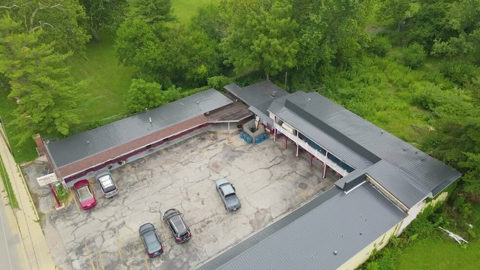 American Inn Motel portfolio of 3 properties for sale on LoopNet.com - Commercial Listing Video - Image 2 of 27