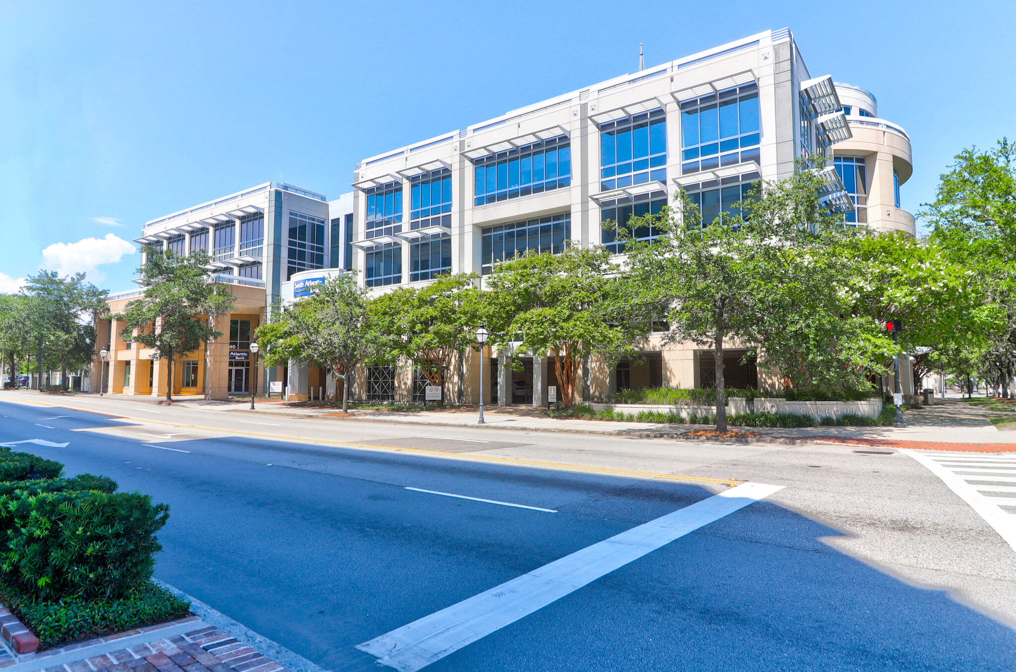 40 Calhoun St, Charleston, SC for lease Building Photo- Image 1 of 10