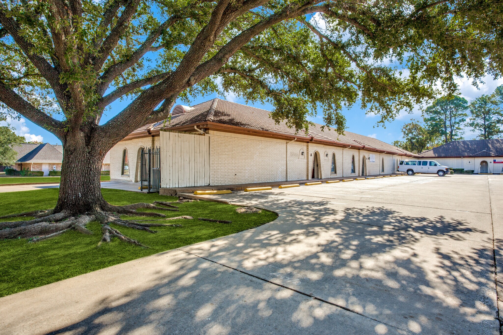 912 Wright St, Arlington, TX for sale Primary Photo- Image 1 of 1