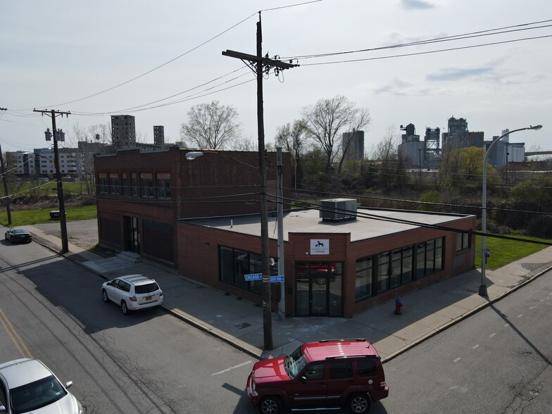 303 S Park Ave, Buffalo, NY for lease - Building Photo - Image 2 of 4