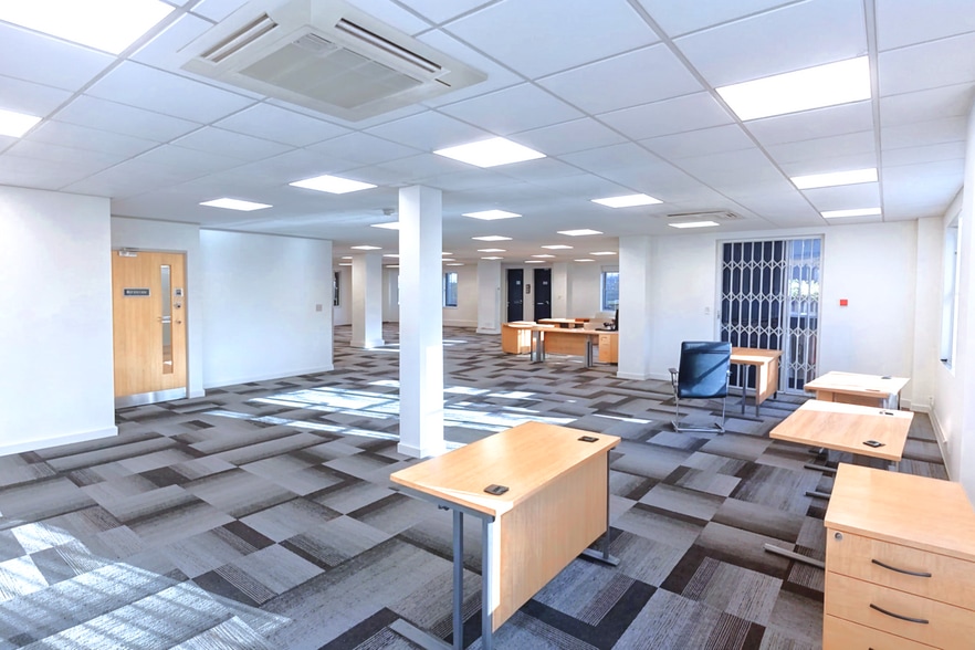 55 St. Marys Rd, Sheffield for lease - Interior Photo - Image 3 of 9