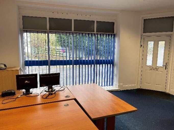 104-106 Main St, Wilsden for lease Interior Photo- Image 1 of 3