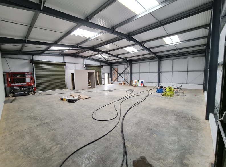 Church Ln, Horsham for lease - Interior Photo - Image 2 of 2