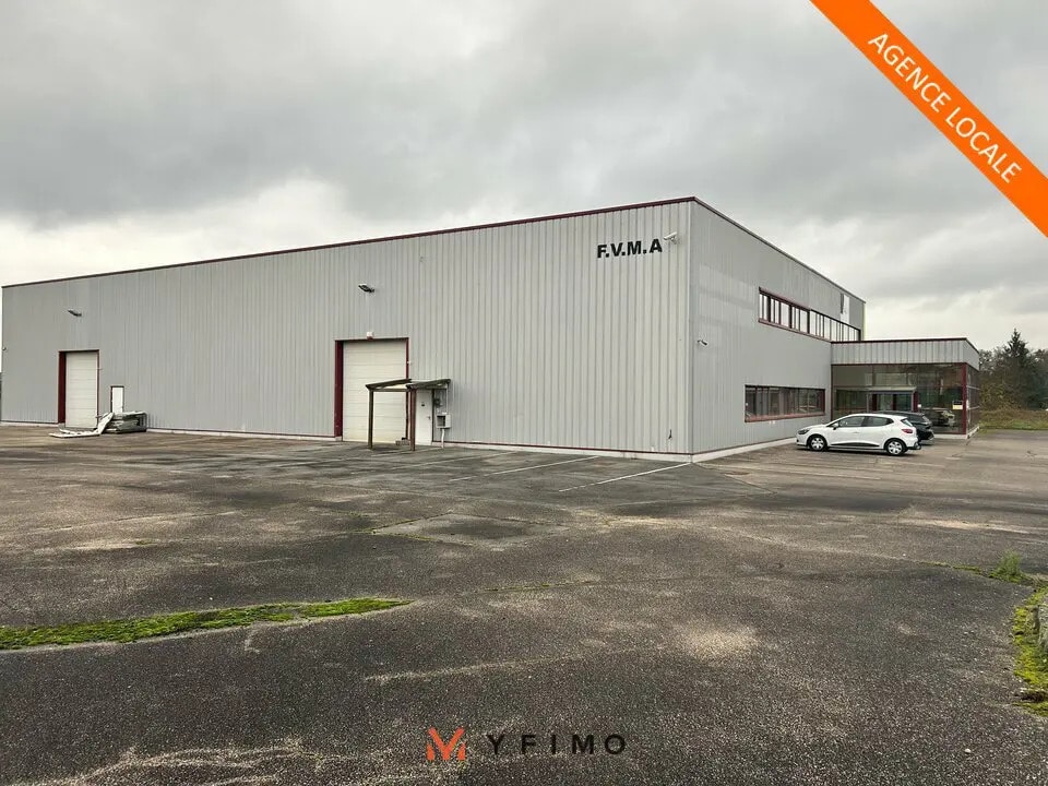 Flex in Magny-en-Vexin for sale Building Photo- Image 1 of 13