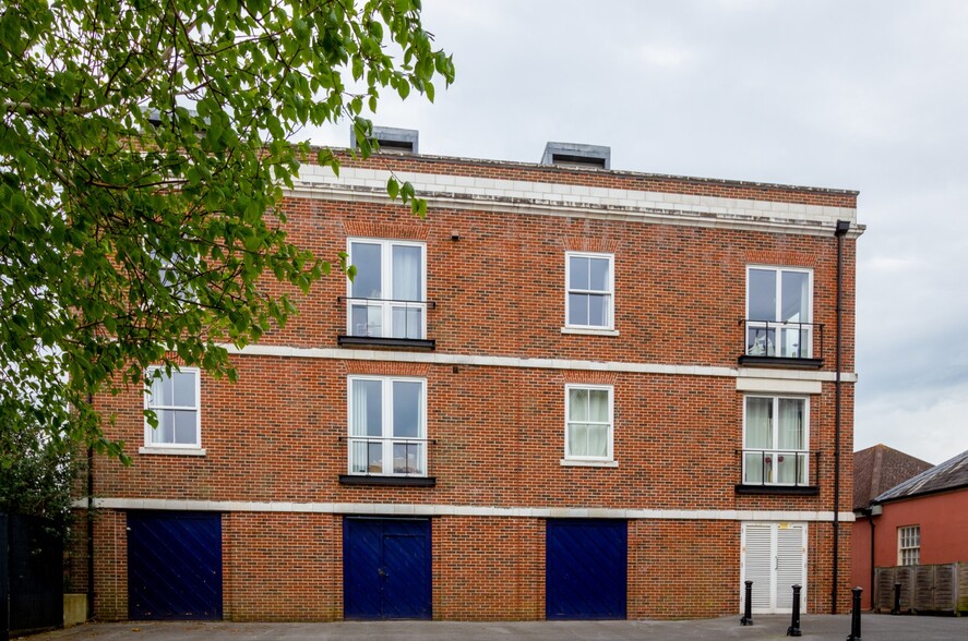 Salt Meat Ln, Gosport for sale - Building Photo - Image 1 of 1