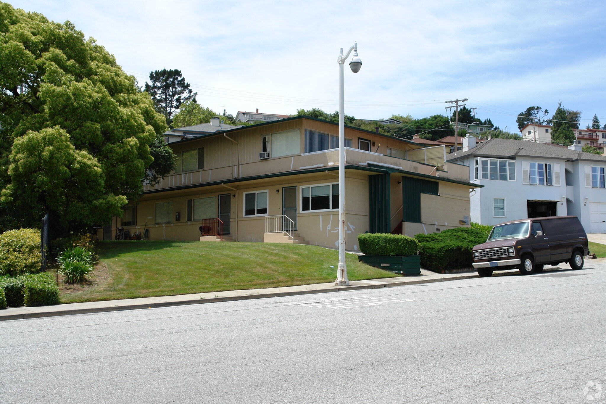 64 Laurel St, San Carlos, CA for sale Primary Photo- Image 1 of 7