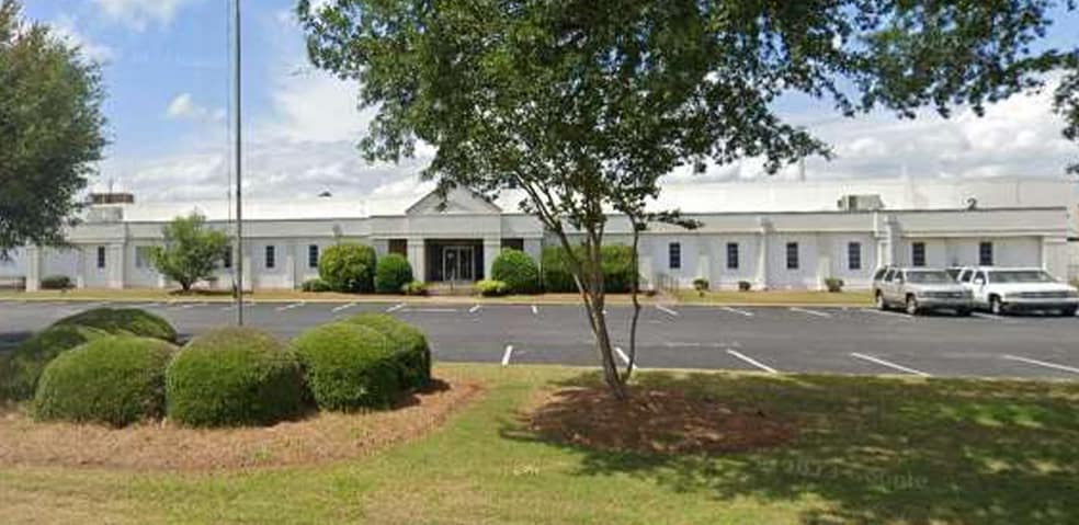 2754 Gunter Park Dr, Montgomery, AL for lease - Building Photo - Image 2 of 14