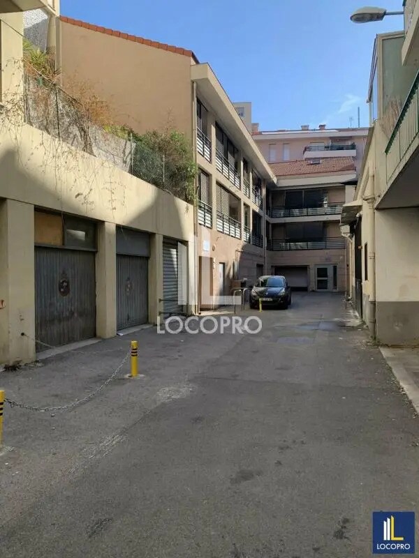 Flex in Nice for sale Building Photo- Image 1 of 5