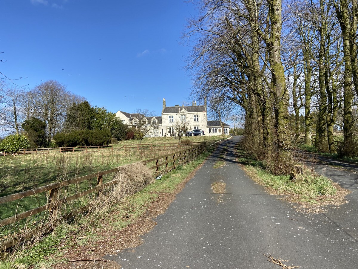 13 Barrmill Rd, Beith for sale Primary Photo- Image 1 of 1