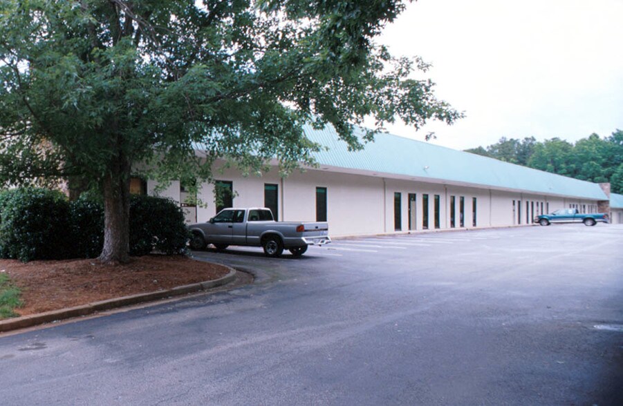 5360 Snapfinger Woods Dr, Decatur, GA for lease - Other - Image 2 of 17