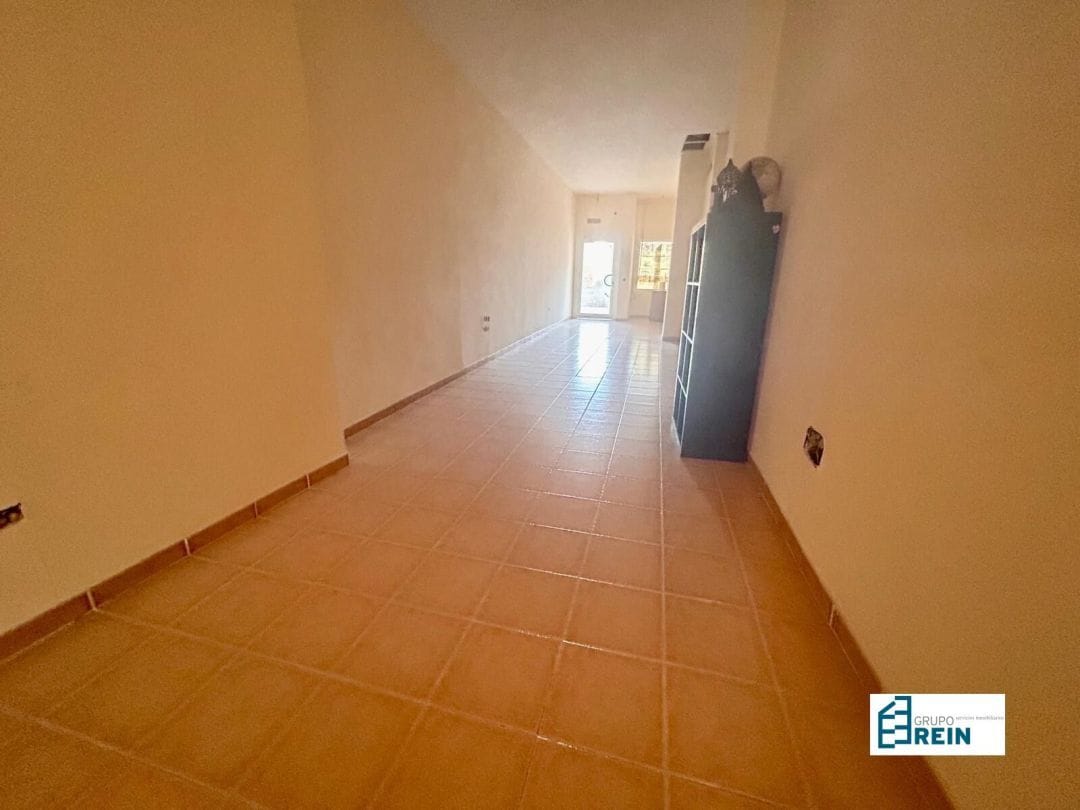 Retail in Illescas, Toledo for lease Interior Photo- Image 1 of 9