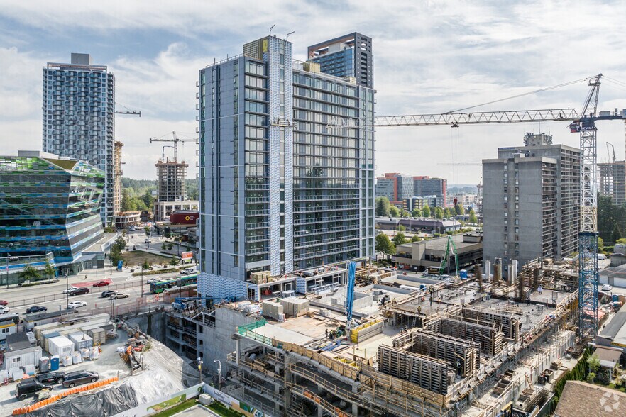 9873 King George Blvd, Surrey, BC for lease - Primary Photo - Image 1 of 5