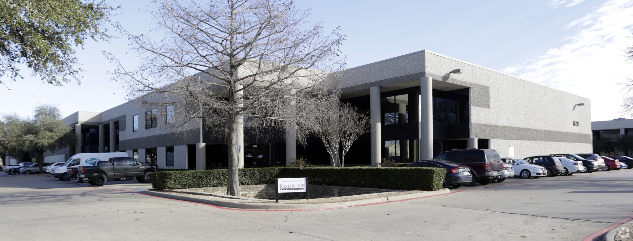 1628 W Crosby Rd, Carrollton, TX for sale Primary Photo- Image 1 of 1