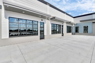 Kingsland Crossing Retail Center - Retail Space
