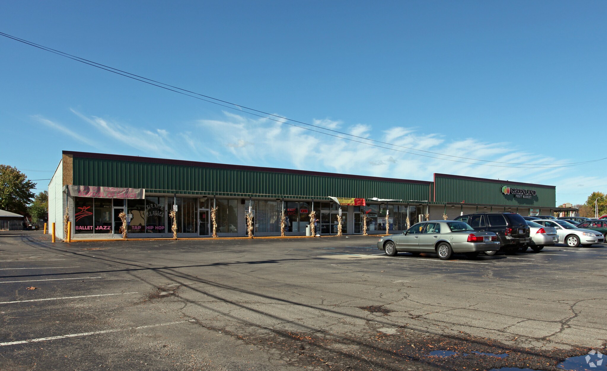 25865 Ford Rd, Dearborn Heights, MI for sale Primary Photo- Image 1 of 1
