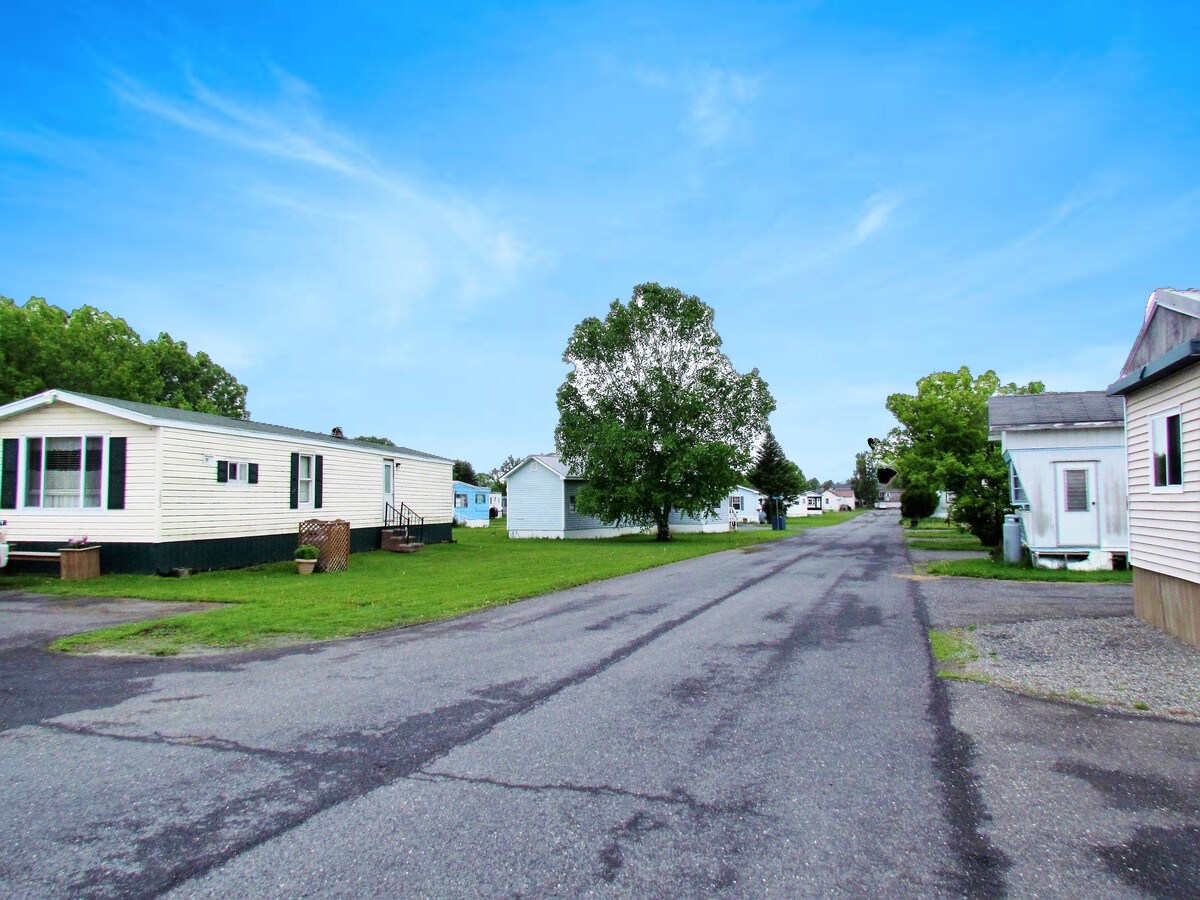 50 Davis St, Presque Isle, ME 04769 Presque Isle Trailer Park