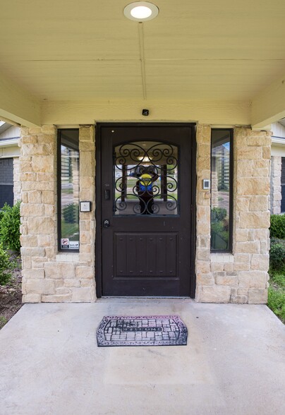 8579 State Highway 31 W, Athens, TX for lease - Building Photo - Image 2 of 21