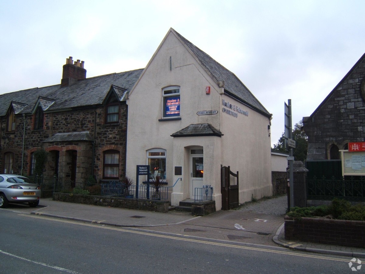 33 Fore St, Ivybridge, PL21 9AB | LoopNet