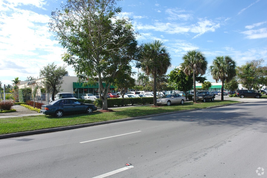 10000 SW 56th St, Miami, FL for lease - Building Photo - Image 2 of 5