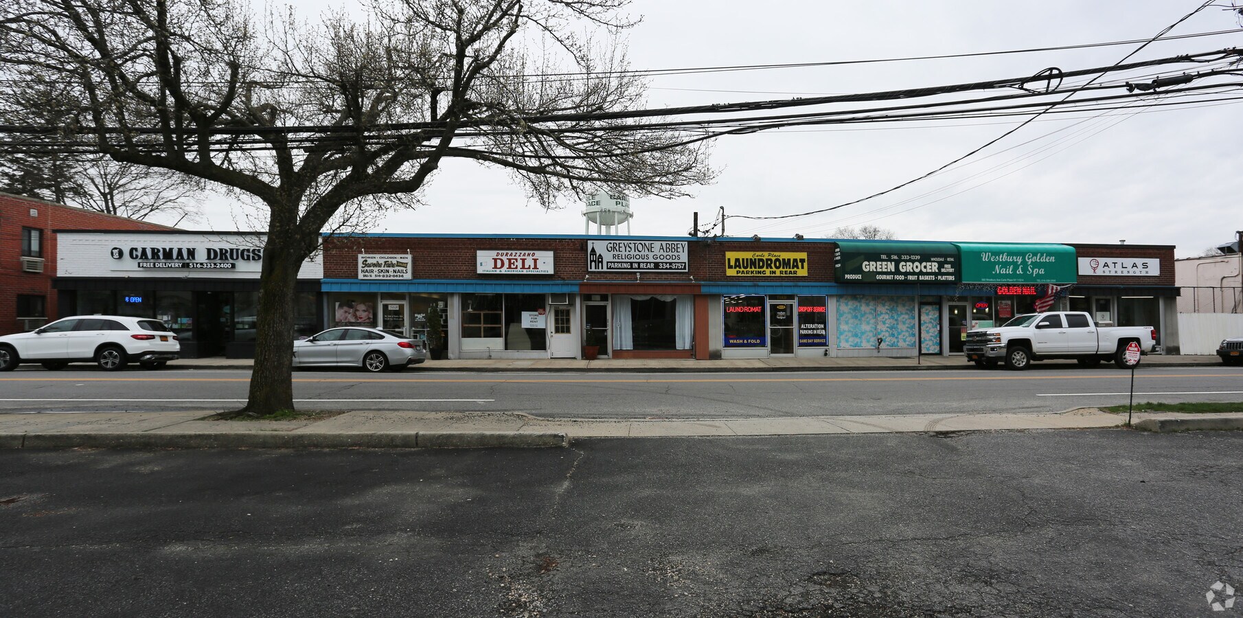 558570 Westbury Ave, Carle Place, NY 11514