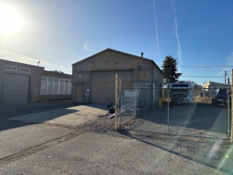 1300 Cross St, Salem, OR for sale - Building Photo - Image 1 of 1