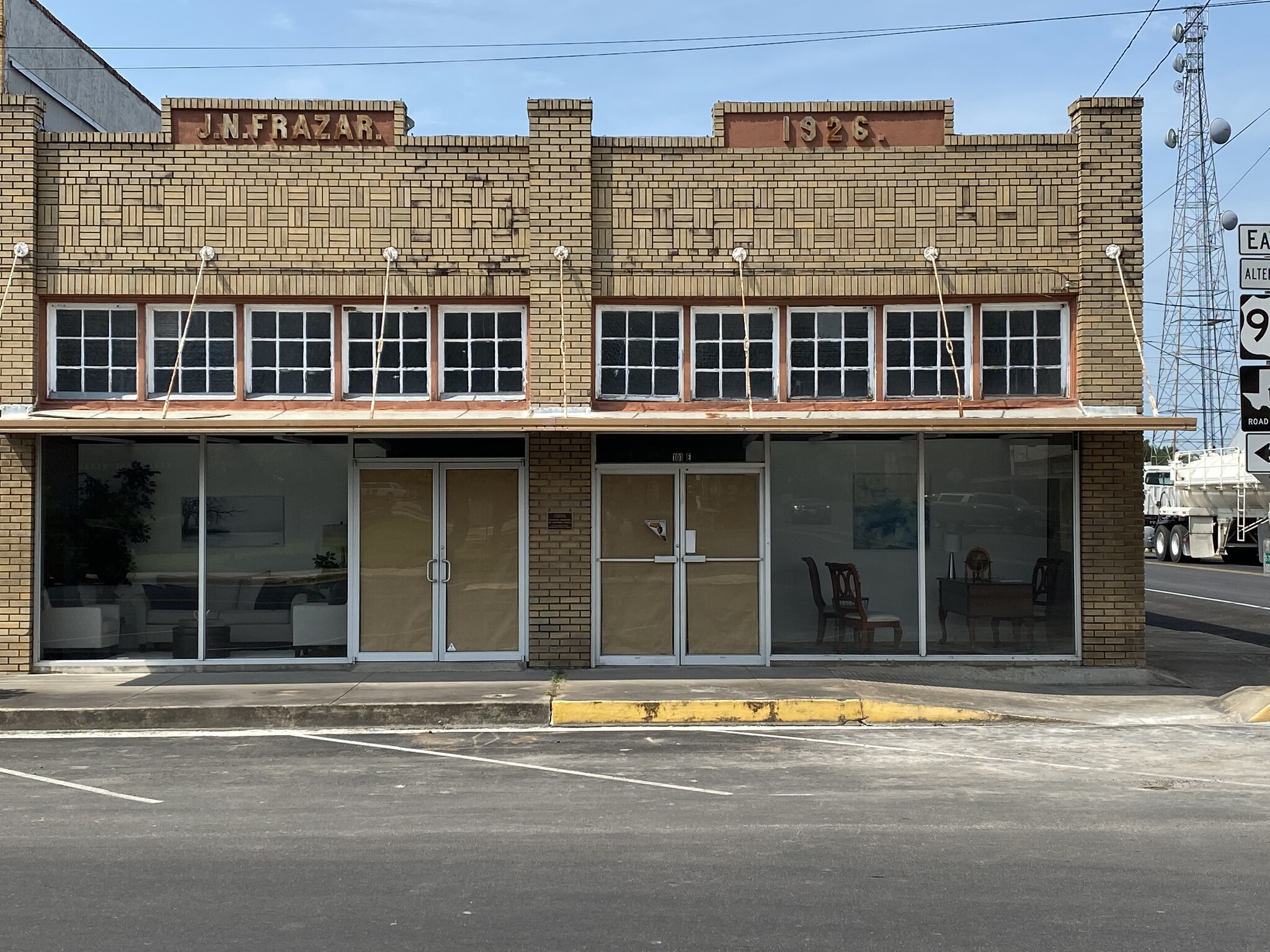 101 E Main St, Eagle Lake, TX for sale Building Photo- Image 1 of 1