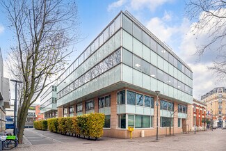 More details for 4 Rue Augustine Variot, Malakoff - Office for Lease