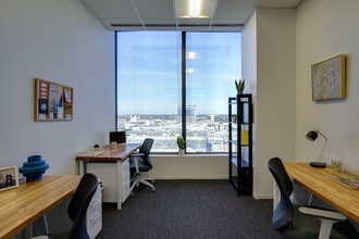 500 E Main St, Norfolk, VA for lease Interior Photo- Image 1 of 3