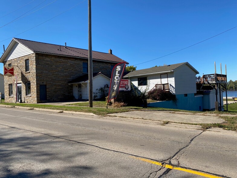 102 N Main St, Albany, IL for sale - Building Photo - Image 2 of 26