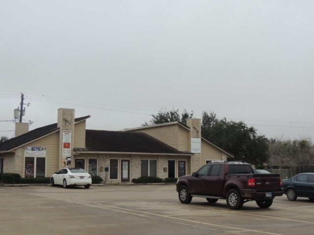 3902-4004 John Stockbauer Dr, Victoria, TX for sale Primary Photo- Image 1 of 1