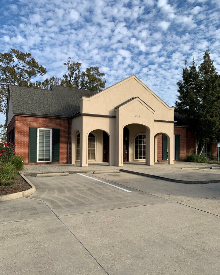 3617 S Sherwood Forest Blvd, Baton Rouge, LA 70816