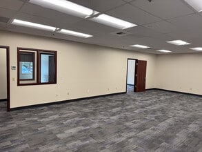 8316-8330 S 259th St, Kent, WA for lease Interior Photo- Image 2 of 6