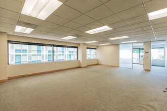 111 SW Columbia St, Portland, OR for lease Building Photo- Image 1 of 2