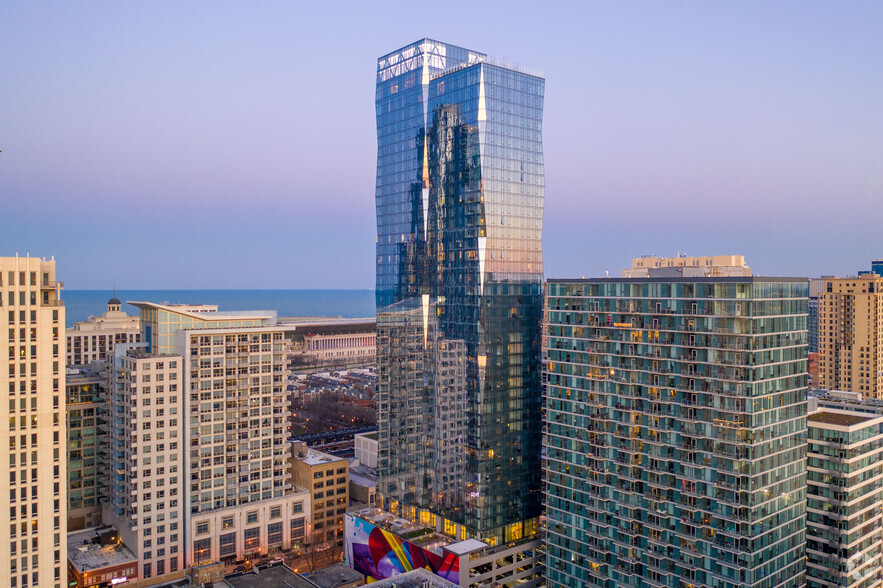 1326 S Michigan Ave, Chicago, IL for sale - Primary Photo - Image 1 of 1