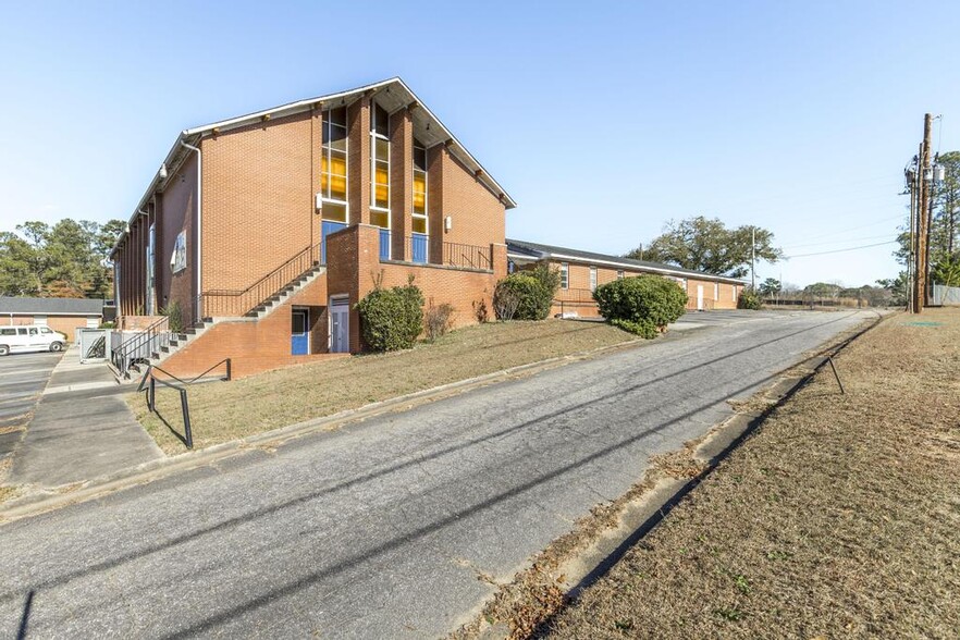 2270 Shurling Dr, Macon-Bibb, GA for sale - Building Photo - Image 1 of 54