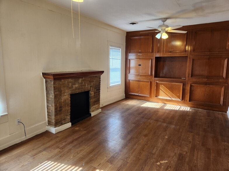 519 Topeka Blvd, San Antonio, TX for sale - Building Photo - Image 3 of 30