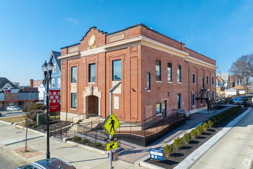 536 Broadway, Everett, MA for sale - Building Photo - Image 1 of 1