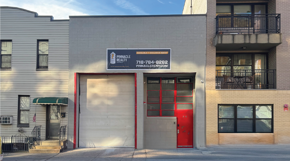 1046 47th Ave, Long Island City, NY for lease - Primary Photo - Image 1 of 4