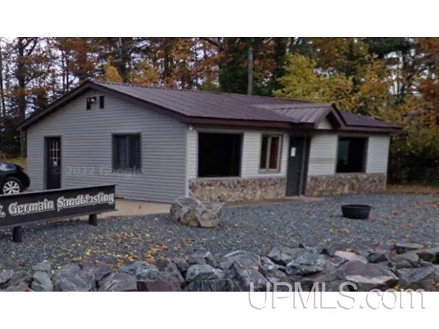7 Brebner Rd E, Negaunee, MI for sale - Building Photo - Image 3 of 50