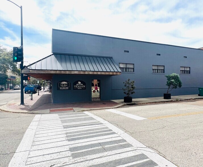 201 S Main St, Victoria, TX for sale - Primary Photo - Image 1 of 1