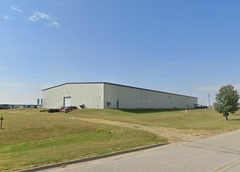 1220 N Haverhill Rd, El Dorado, KS for lease - Primary Photo - Image 1 of 5