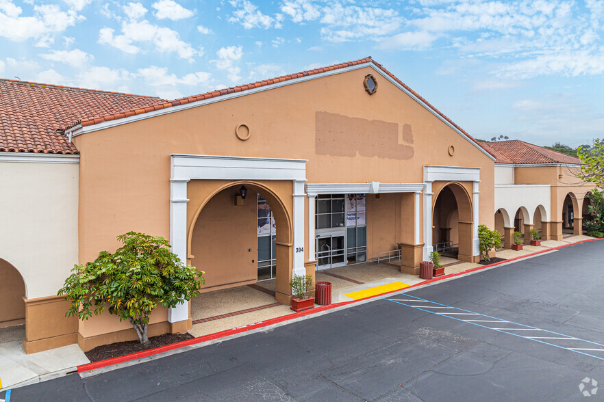 390 E H St, Chula Vista, CA for lease - Building Photo - Image 2 of 4