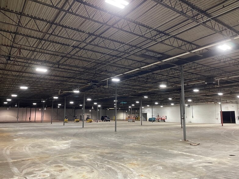 300 Kent St, Andrews, NC for lease - Interior Photo - Image 3 of 7